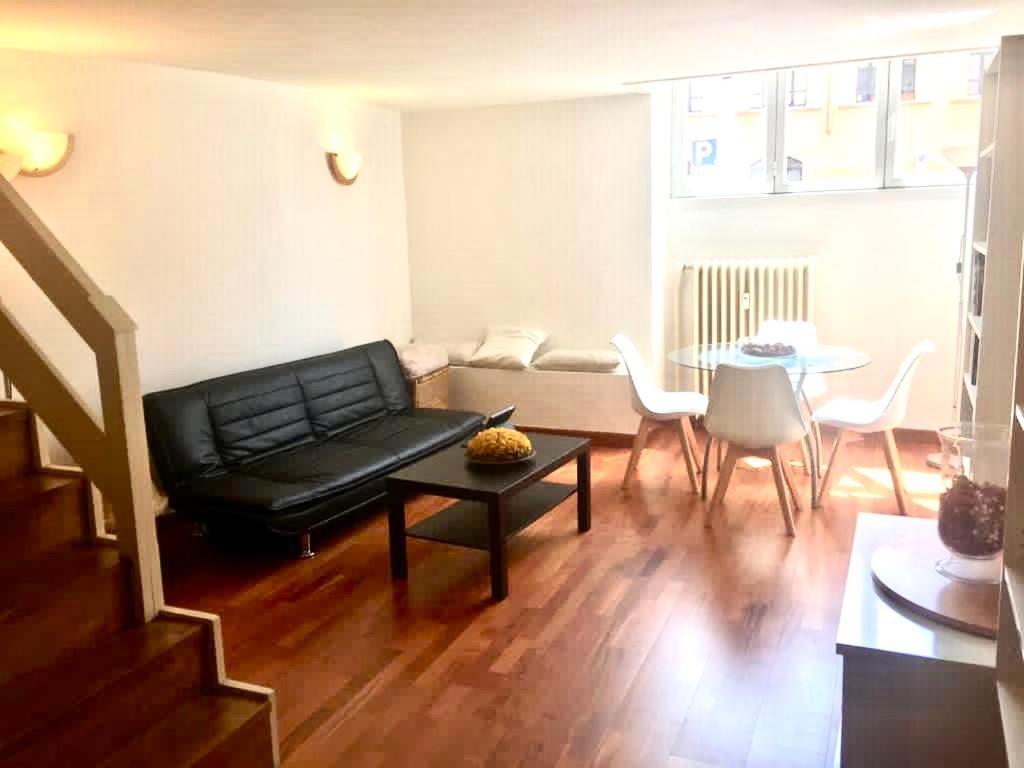 Yourvacanza Navigli Loft Apartment มิลาน ภายนอก รูปภาพ